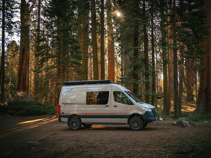 Storyteller Camping Van Storyteller Mode Exterior – Shuksan Vans