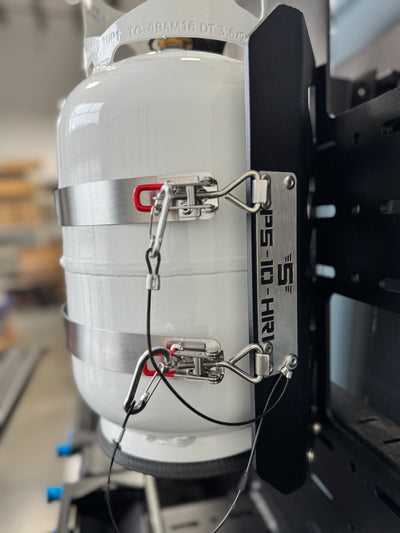 Close-up of stainless hardware used in the Shuksan PS-10-HR1 combination propane tank shuttle